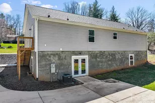 247-1 Bent Creek Ranch Rd, Asheville, NC 28806 - Photo 25