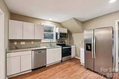 209 W Marsh Street, Salisbury, NC 28144 - Photo 7