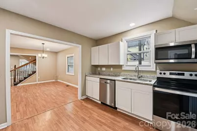 209 W Marsh Street, Salisbury, NC 28144 - Photo 9