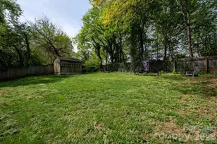 1339 11th St NW, Hickory, NC 28601 - Photo 33