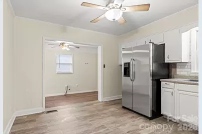 3200 Markland Drive, Charlotte, NC 28208 - Photo 7