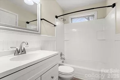 3200 Markland Drive, Charlotte, NC 28208 - Photo 9