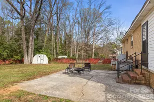 3200 Markland Dr, Charlotte, NC 28208 - Photo 17