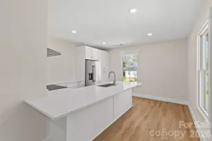 109 N College St, Monroe, NC 28112 - Photo 9