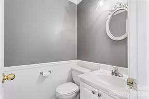 12640 Cardinal Point Rd, Charlotte, NC 28269 - Photo 15