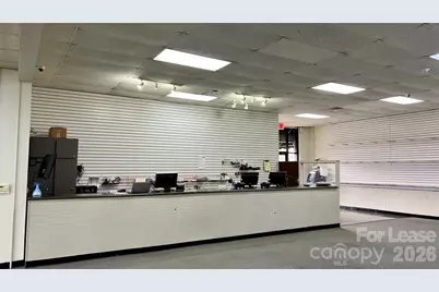 111 W King Street, Kings Mountain, NC 28086 - Photo 9