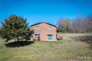 286 Valley Rd, Hickory, NC 28601 - Photo 27