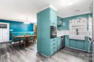 286 Valley Rd, Hickory, NC 28601 - Photo 5