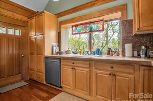 294 Verbena Dr, Black Mountain, NC 28711 - Photo 15