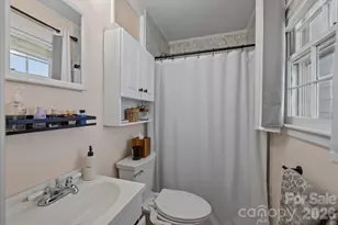 7614 Rolling Hill Rd, Charlotte, NC 28227 - Photo 19