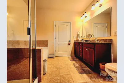 7315 Strawberry Fields Lane, Charlotte, NC 28278 - Photo 15