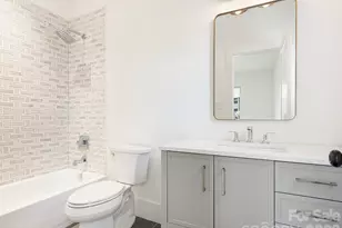 129 French St, Charlotte, NC 28216 - Photo 7