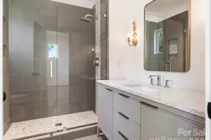 129 French St, Charlotte, NC 28216 - Photo 23