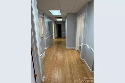 504 Mulberry Street SW, Lenoir, NC 28645 - Photo 9