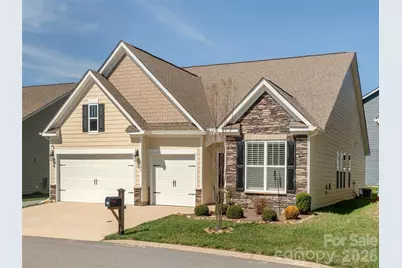 748 Summerfield Place, Flat Rock, NC 28731 - Photo 1