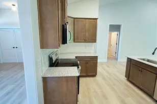 1075 Kildare Dr, Salisbury, NC 28146 - Photo 3