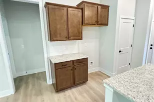 1075 Kildare Dr, Salisbury, NC 28146 - Photo 3