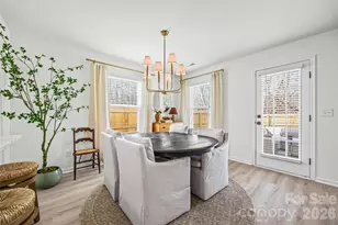 5223 Fernhill Dr, Charlotte, NC 28217 - Photo 13