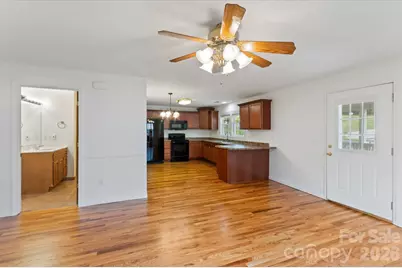 65 New Jersey Avenue, Asheville, NC 28806 - Photo 9