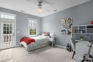 21 Dianthus Dr, Asheville, NC 28803 - Photo 25