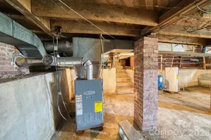 6090 US 23 Hwy, Mars Hill, NC 28754 - Photo 23