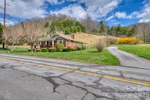 6090 US 23 Hwy, Mars Hill, NC 28754 - Photo 5