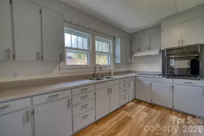 6090 US 23 Highway, Mars Hill, NC 28754 - Photo 11