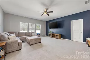 154 Sutters Mill Dr, Troutman, NC 28166 - Photo 9