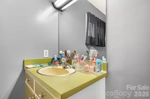 103 Hamp St, Morganton, NC 28655 - Photo 19