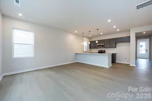 6017 Longar Ln, Charlotte, NC 28269 - Photo 7