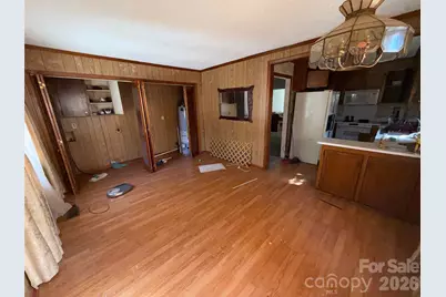 4215 Dinglewood Avenue, Charlotte, NC 28205 - Photo 11