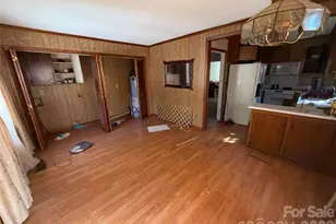 4215 Dinglewood Ave, Charlotte, NC 28205 - Photo 11