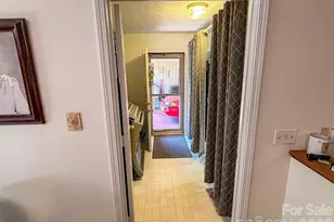 1017 3rd Ave NW, Conover, NC 28613 - Photo 17