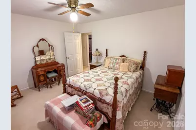 1017 3rd Avenue NW, Conover, NC 28613 - Photo 39