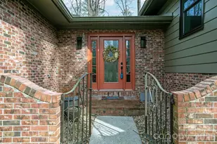 95 Ridgewood Pl, Brevard, NC 28712 - Photo 3