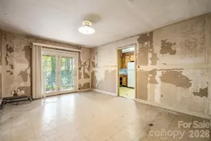 308 E Concord St, Morganton, NC 28655 - Photo 11