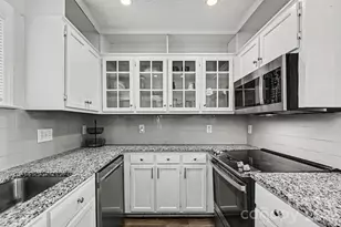 9041 J M Keynes Dr, Charlotte, NC 28262 - Photo 3