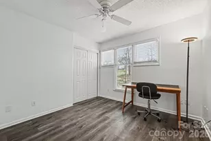 9041 J M Keynes Dr, Charlotte, NC 28262 - Photo 9