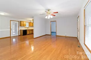 111 Flushing Dr, York, SC 29745 - Photo 7