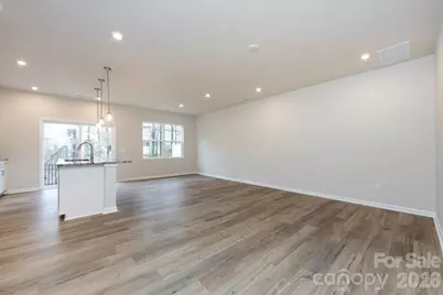 6001 Longar Lane, Charlotte, NC 28269 - Photo 5