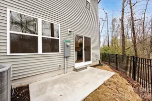 6001 Longar Ln, Charlotte, NC 28269 - Photo 23