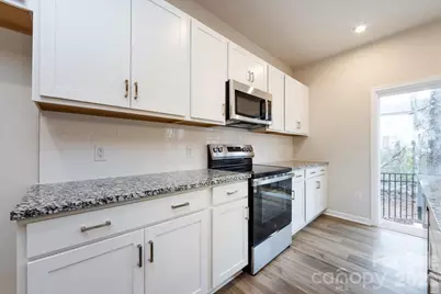 6001 Longar Lane, Charlotte, NC 28269 - Photo 9