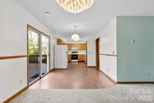 47 Sevier Dr, Hendersonville, NC 28791 - Photo 13