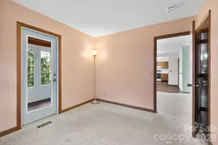 47 Sevier Dr, Hendersonville, NC 28791 - Photo 19