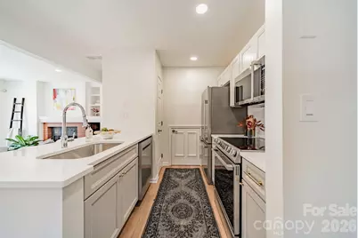 419 W 8th Street #49, Charlotte, NC 28202 - Photo 5