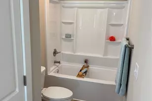 222 Center St, Chester, SC 29706 - Photo 9