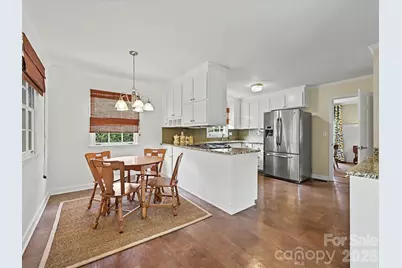 3927 Barclay Downs Drive, Charlotte, NC 28209 - Photo 15