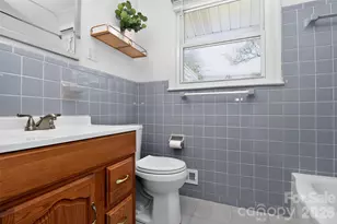 741 Brockbank Rd, Charlotte, NC 28209 - Photo 23