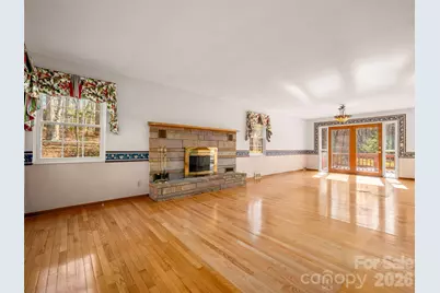 3 Country Road, Hendersonville, NC 28791 - Photo 9