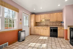 3 Country Rd, Hendersonville, NC 28791 - Photo 13